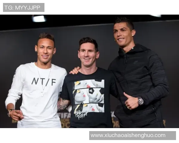 足球三大球星高清图片合集 展现梅西C罗内马尔巅峰风采